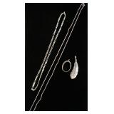 1041	2 STERLING SILVER NECKLACES AND CHARMS, 1 FEATHER PENDANT MARKED H. MACE STERLING AND 1 ONYX MA