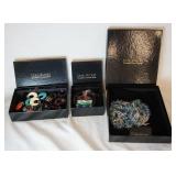 1053	LOT OF JOAN RIVERS *CLASSICS COLLECTIONS* JEWELRY. LOT INCLUDES A NECKLACE (APP. 60 IN) A WATCH