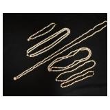 1071	LOT OF SIX SEED PEARL TYPE NECKLACES, TWO OF THE NECKLACES ARE DOUBLE STRAND, ALL BUT ONE HAVE 