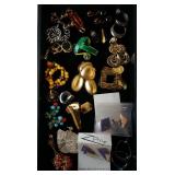 1158	LOT OF 20 PAIRS OF EARRINGS. AS FOUND