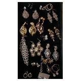 1161	LOT OF 18 PAIRS OF EARRING & TWO SINGLE EARRINGS MISSING MATCH. AS FOUND