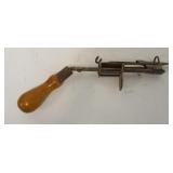 1005	PISTOL GRIP HAND HELD SEWING MACHINE, 8 3/4 IN LONG