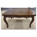 1048	CARVED OAK REFRACTORY TABLE, HAS CABRIOLE LEGS & CARVED SKIRT, EXPANDS TO 89 1/2 IN, 39 1/4 IN 