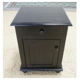 1089	ONE DRAWER, ONE DOOR STAND, 18 1/2 IN X 16 3/4 IN X 25 IN HIGH