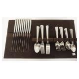 1142	41 PIECE RALPH LAUREN WAINWRIGHT FLATWARE SET, NINE 9 3/4 IN KNIVES, NINE 7 IN TABLESPOONS, EIG