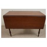 1209	ANTIQUE COUNTRY CHERRY DROP LEAF TABLE, TURNED LEGS, 41 3/4 IN X 20 IN CLOSED, DROPS ARE 15 IN 
