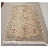 1184	FLORAL RUG, 5 FT 8 IN X 3 FT 8 IN