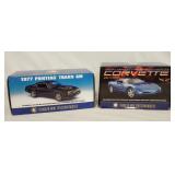 1014	LOT OF TWO FRANKLIN MINT PRECISION 1:24 SCALE MODEL CARS IN ORIGINAL BOXES. LOT INCLUDES A 1977