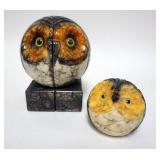1047	2 TONE OWL MARBLE BOOKENDS AND PAPERWEIGHT WITH GLASS EYES, BOOKENDS 7 IN HIGH