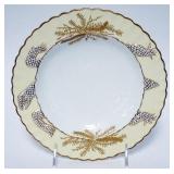 1147	TURTLE SOUP BOWL WITH A YELLOW RIM AND GILT TRIM. HAVING A TURTLE HEAD, TAIL AND LEGS EMBOSSED.