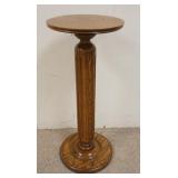 1187	ANTIQUE OAK PEDESTAL W/ FLUTED COLUMN 12 IN TOP DIAMETER. 29 IN H 