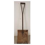 1293	PRIMITIVE WOODEN SHOVEL	PRIMITIVE WOODEN SHOVEL HAS IRON EDGE. 51 IN L 