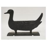 1286	DUCK FORM BOOT SCRAPER	CAST IRON DUCK FORM BOOT SCRAPER. 13 IN W