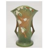 1040	ROSEVILLE SNOWBERRY GREEN VASE, 9 1/2 IN HIGH
