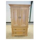 1015	WYNWOOD OAK WARDROBE, 2 DOORS W/2 INTERIOR DRAWERS