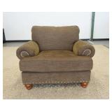 1039	CRAFTMASTER WIDE UPHOLSTERED ARM CHAIR, 48 IN WIDE X 36 IN HIGH