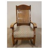 1062	SOLID OAK ARM ROCKER, QUARTER SAWN BACK
