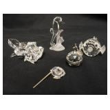 1077	5 SWAROVSKI CRYSTAL FIGURES, SEAHORSE IS 3 1/4 IN HIGH
