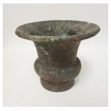 1124	BRASS POT WITH CURVED IRON RIM, 8 IN HIGH X 9 3/4 IN TOP DIAMETER