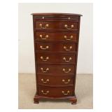 1178	MAHOGANY 7 DRAWER LINGERE CHEST WITH PULLOUT SURFACE ON TOP. 16 IN X 22 IN X 46 IN HIGH. TOP PU