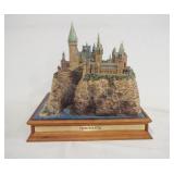 1072	HARRY POTTER HOGWARTS CASTLE RESIN. 12 IN X 11 IN,  APP. 12 IN H 
