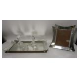1278	MIRRORED DRESSER SET TRAY, PICTURE FRAME, 2 CRYSTAL PERFUMES & A POWDER TRAY 26 IN X 14 IN . PE