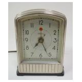 1028	GENERAL ELECTRIC TELECHRON CLOCK, 5 IN X 4 1/4 IN X 3 IN DEEP