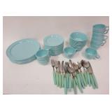 1032	LOT OF 46 PIECES MELMAC BRAMCHELL W/FLATWARE