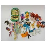 1228	TOY & ACTION FIGURE LOT