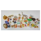 1230	TOY & ACTION FIGURE LOT