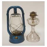 1291	KEROSENE LAMP & DIETZ LANTERN, TALLEST IS 13 1/2 IN