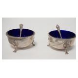 1025	PAIR OF STERLING SILVER SALT DIPS W/STERLING SPOONS