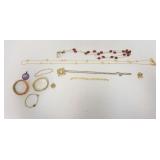 1200	JEWELRY LOT INCLUDING 2 BANGLE BRACELETS, AMBER BEADED NECKLACE, RCA MEDALLION, FROG PIN, GOLD 