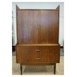 1350	KROEHLER MID CENTURY MODERN STEP BACK CABINET, HAS TWO DRAWERS BENEATH, INTERIOR DRAWERS & SHEL
