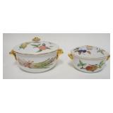 1066	2 ROYAL WORCESTER EVESHAM ROUND SERVING DISHES, COVERED, LARGEST IS 8 3/4 IN ACROSS THE HANDLES