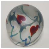1040	1978 VANDERMARK HEART & VINE PAPERWEIGHT, 2 1/2 IN DIAMETER