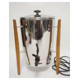 1094	REGAL WARE MIDCENTURY MODERN COFFEE URN, 14 3/4 IN HIGH