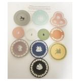 1116	11 PIECE WEDGWOOD JASPERWARE IN UNUSUAL COLORS, INCLUDES LLOYDS OF LONDON 300 YEAR PLATE, EXCLU