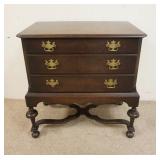 1170	STRETCHER BASE 3 DRAWER CHEST, ONE PULL LOOP IS MISSING, 32 IN WIDE X 33 1/2 IN HIGH X 18 IN DE