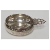 1024	WALLACE STERLING SILVER PORRINGER #4238, 6 1/2 IN X 4 3/4 IN, 3.61 TOZ