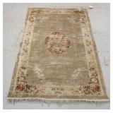 1047	ORIENTAL AREA RUG, 4 FT X 6 FT
