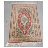 1052	ORIENTAL AREA RUG, 4 FT 11 IN X 3 FT 2 IN