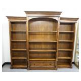 1157	HEKMAN 3 SECTION WALL UNIT W/OPEN SHELVES, CENTER SECTION HAS LIGHTING & DRAWER BENEATH, 98 IN 