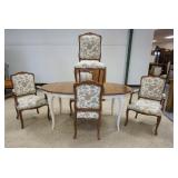 1219	ETHAN ALLEN TABLE W/ 5 CHAIRS *COUNTRY GRAND* TABLE HAS 2-18 IN SKIRTED LEAVES, 70 1/2 IN X 42 