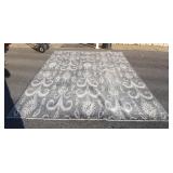 1068	ROOM SIZE RUG BLUE GRAY & WHITE, 11 FT 9 IN X 8 FT 9 IN 