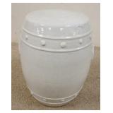 1099	GARDEN SEAT W/CRACKLE GLAZE, 17 1/2 IN HIGH X 14 1/4 IN DIAMETER