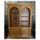 1121	ETHAN ALLEN 2 PIECE OPEN BOOKCASE, HAS 2 DOORS IN THE BASE, 85 IN HIGH X 65 IN WIDE X 18 3/4 IN