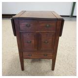 1151	ANTIQUE LIFT TOP DROP LEAF COMMODE, HAS A MIRROR UNDER THE COVER, 2 DRAWERS, 2 DOORS, 22 1/4 IN