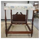 1147	CANOPY BED W/ FLUTED COLUMNS 56 IN W (INSIDE) 80 1/2 IN L. TEAR IN THE CANOPY 