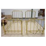 1152	PAIR OF BRASS TWIN BEDS W/ RAILS 